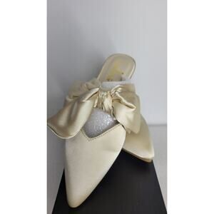 Lulus Sylviee Champagne Satin Bow Pointed-Toe Heels Size 5.5